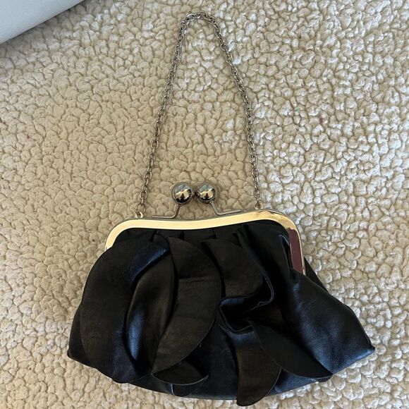 Aldo Black Ruffle Kisslock Evening Bag - Picture 1 of 5